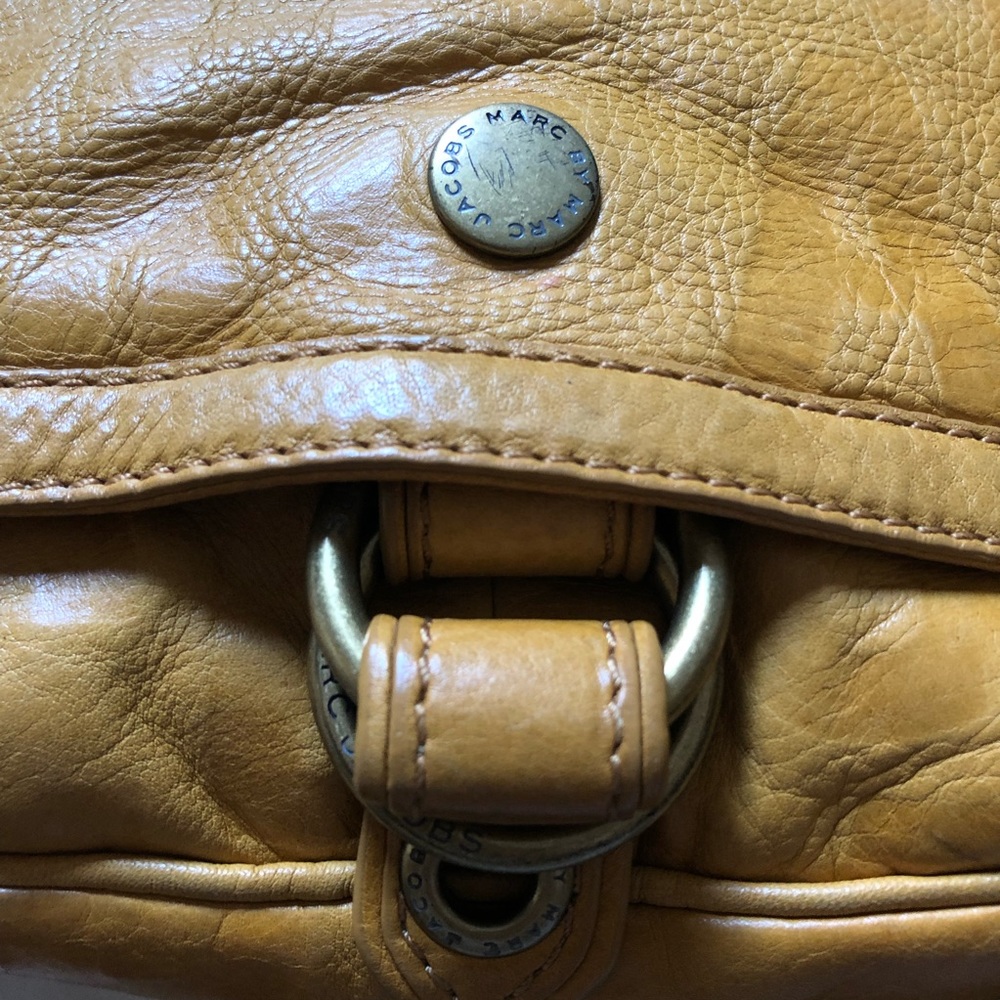 🔴 SOLD 🔴 - Marc by Marc Jacob’s leather purse. Y2k shoulder style handbag - Picture 10 of 11